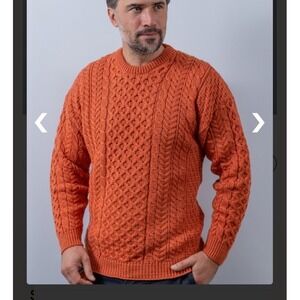 Aran Sweater Market Mens Large 100% Wool Orange Chunky Cable Knit Crew Neck